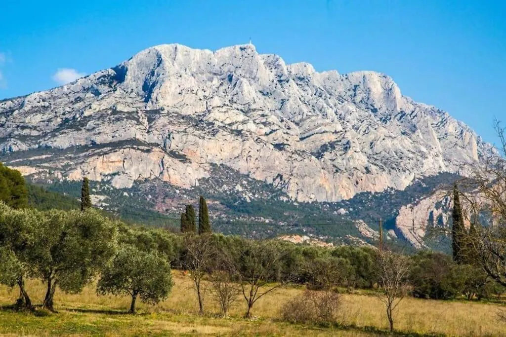 Magnifique T3 Renove, 15Min A Pied Cv, Pkg Prive Appartement Aix-en-Provence